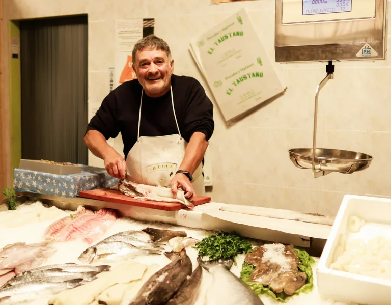 taustano galeria 2 768x599